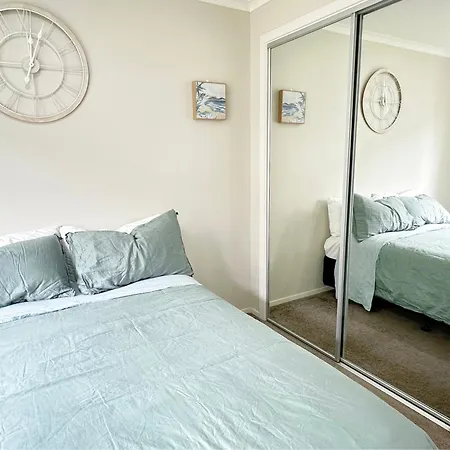 Bright&Cozy Room - Homestay Style - On Street Parking Only Auckland Exterior photo