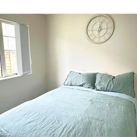 Bright&Cozy Room - Homestay Style - On Street Parking Only Auckland Exterior photo